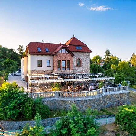 Hotel Plumlov Mostkovice Ngoại thất bức ảnh