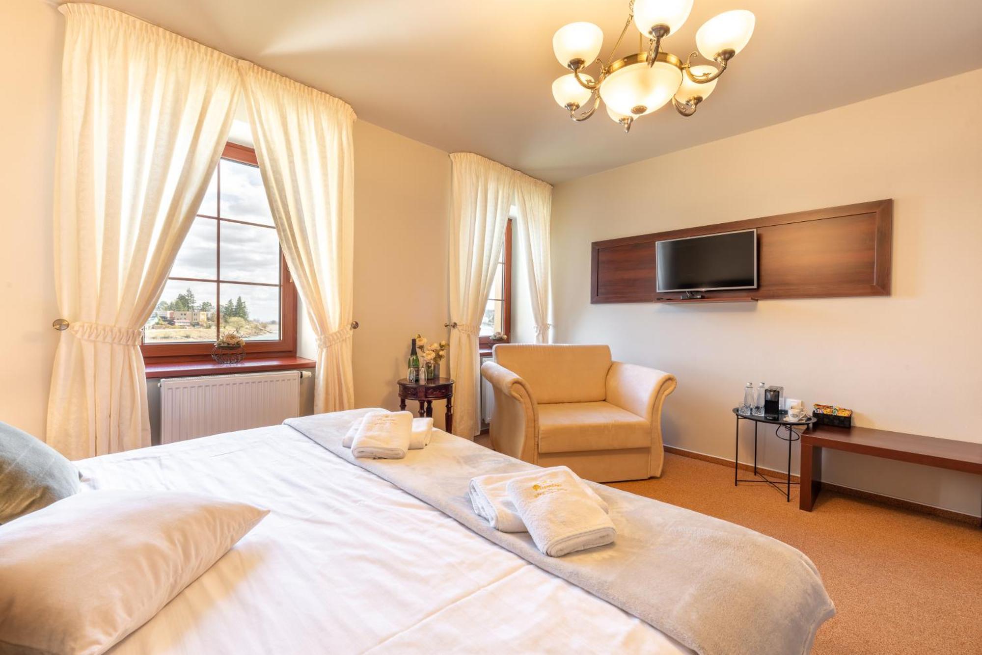 Hotel Plumlov Mostkovice Ngoại thất bức ảnh