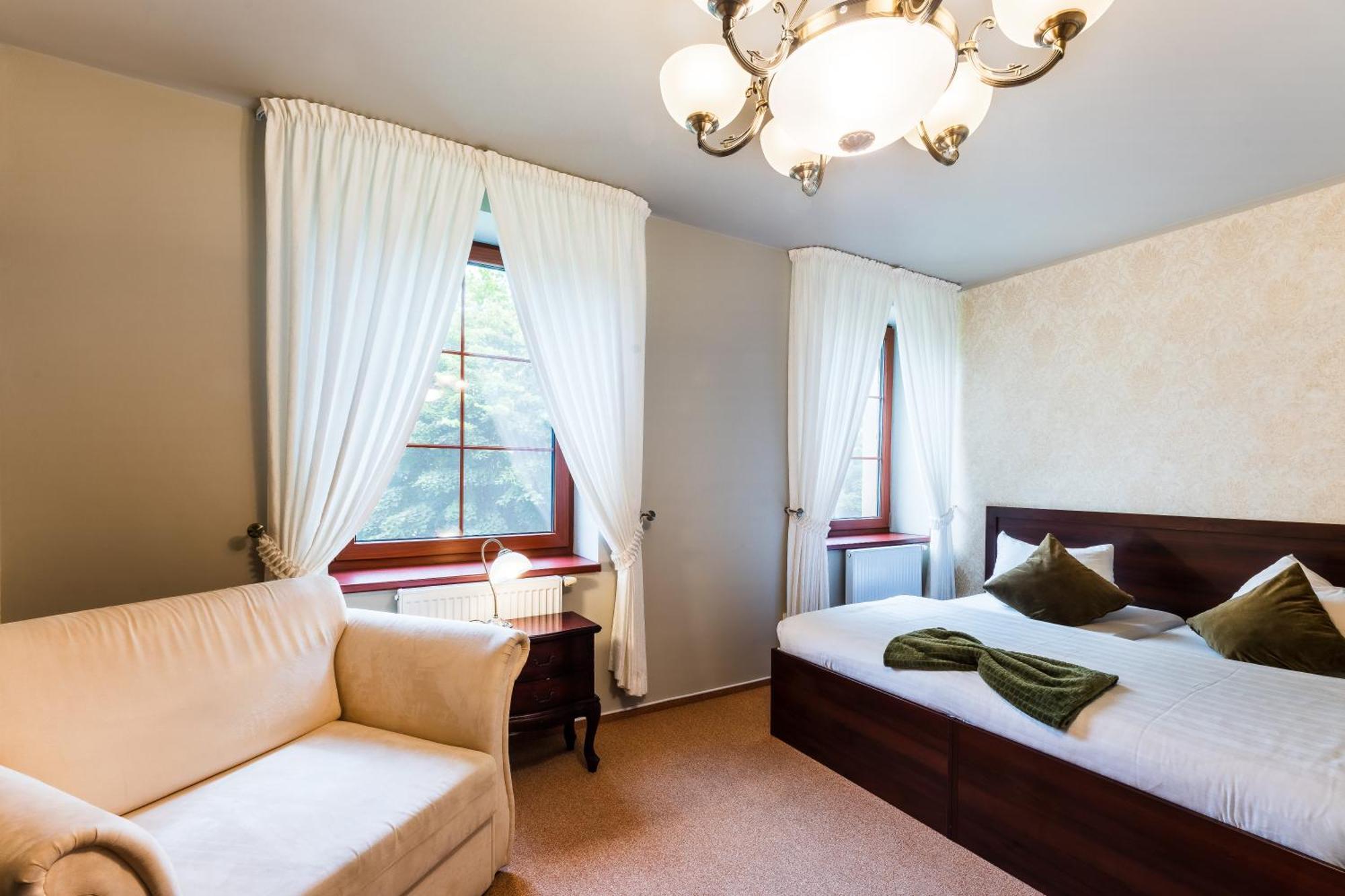 Hotel Plumlov Mostkovice Ngoại thất bức ảnh