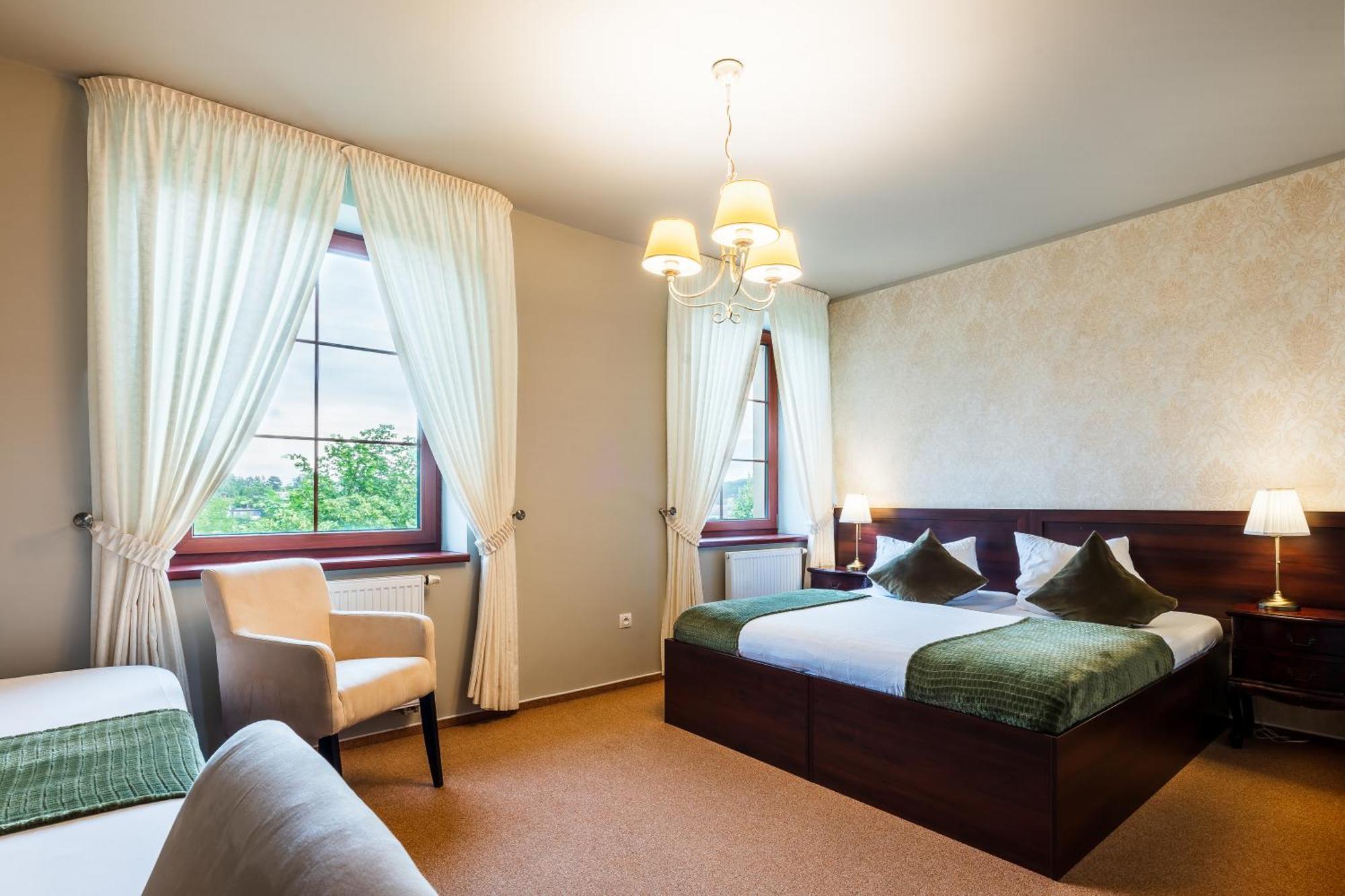 Hotel Plumlov Mostkovice Ngoại thất bức ảnh